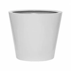 Vasesource Essex 23.75 in. x 26.75 in. x 26.75 in. Glossy White Fiberstone Planter