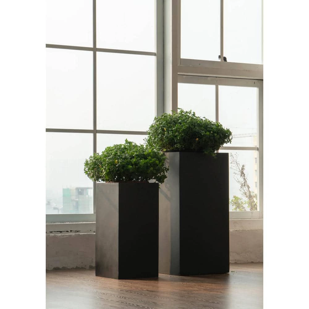 Vasesource Bristol 31.5 in. x 16 in. x 16 in. Black Fiberstone Planter 7 Vasesource Bristol 31.5 in. x 16 in. x 16 in. Black Fiberstone Planter - Image 5